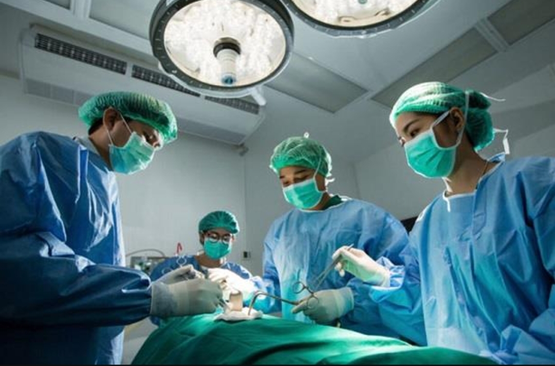 إنجاز طبي غير مسبوق في المغرب: نجاح عمليتي زراعة كبد من متبرعين أحياء خلال 48 ساعة بمستشفى ابن سينا