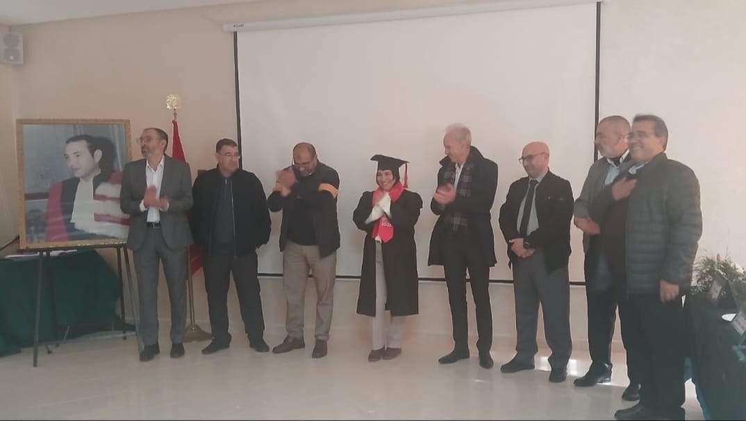 تتويج الباحثة أميمة بلحاج بشهادة الدكتوراه بامتياز في الفيزياء النووية التطبيقية
