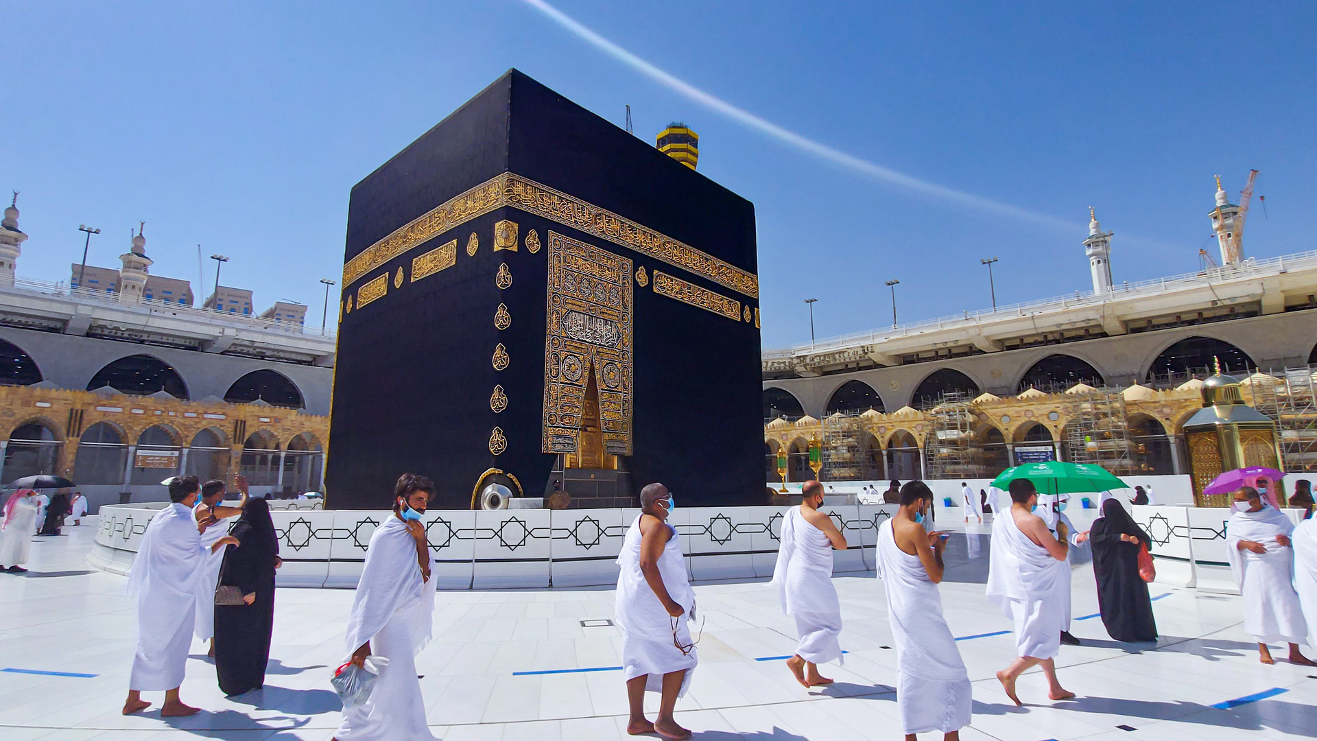 السعودية تعلق إلزامية لقاح الحمى الشوكية للمعتمرين
