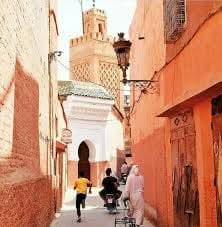 حارةُ السُّورَة
