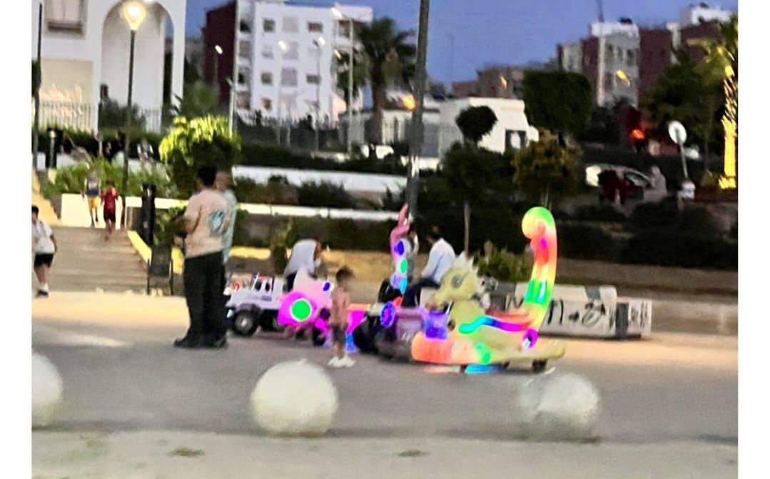 فوضى في محيط محكمة تمارة بسبب احتلال الملك العمومي ومطالب بتدخل عاجل لإعادة النظام