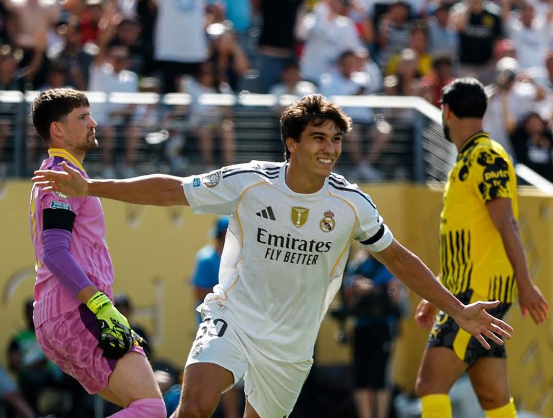 ريال مدريد يعبر بصعوبة إلى دور النصف النهائي المرتقب أمام باريس سان جيرمان