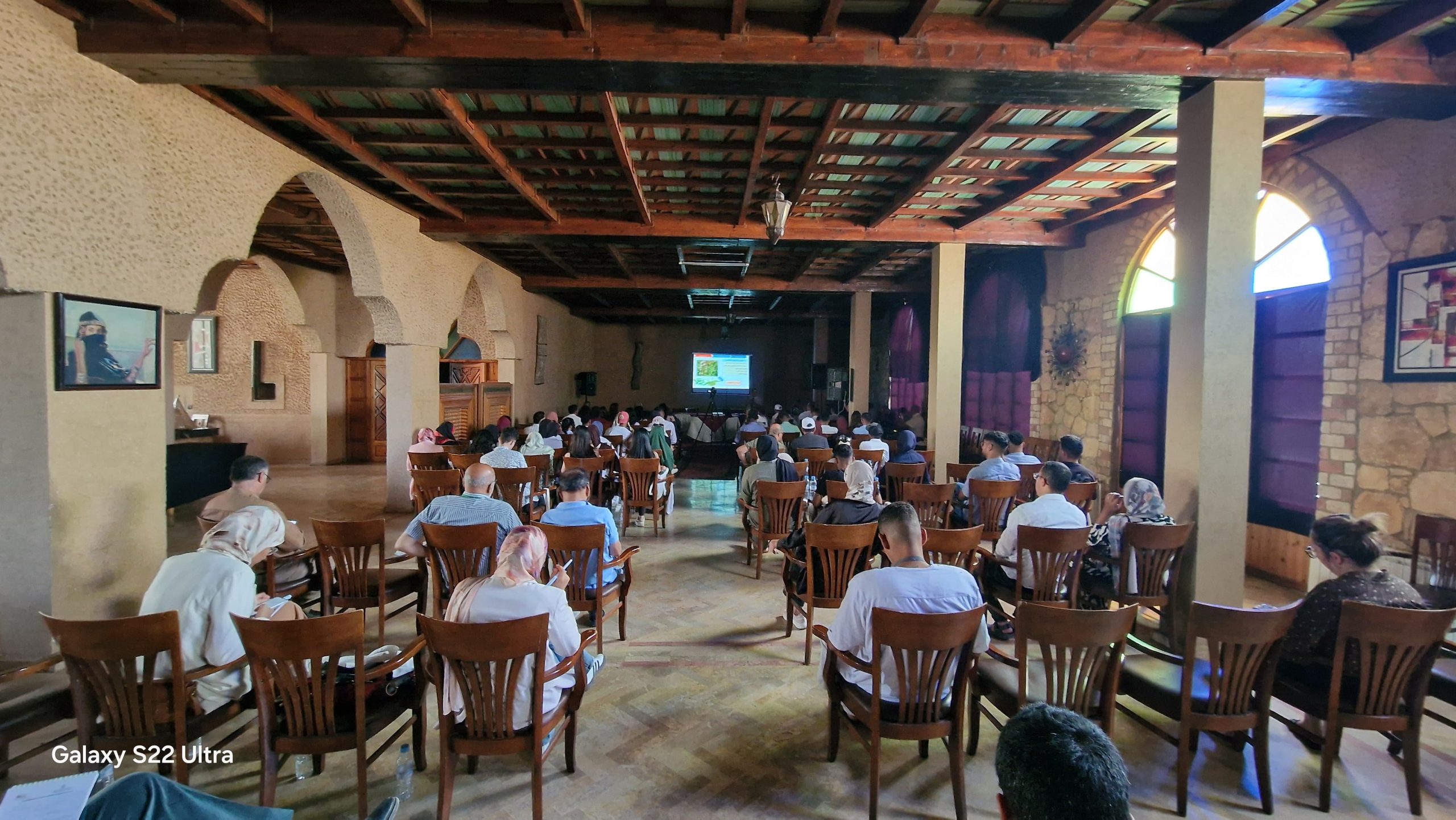 يوم علمي حول تثمين المنتجات المجالية بجهة درعة تافيلالت يسائل الإكراهات ويفتح آفاق التنمية