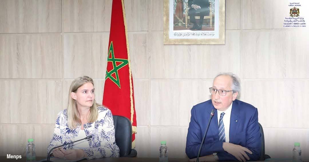 إطلاق المنهاج والعدة البيداغوجية لبرنامج مدرسة الفرصة الثانية